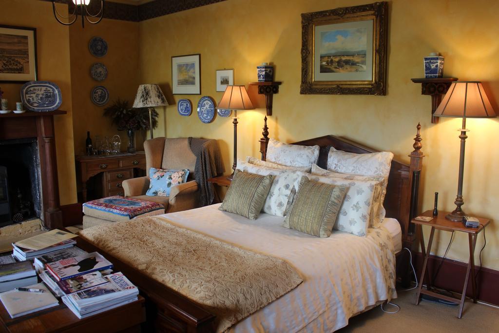 Ivy On Glenelg Bed & Breakfast Campbell Town Exterior photo