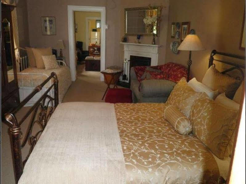 Ivy On Glenelg Bed & Breakfast Campbell Town Exterior photo